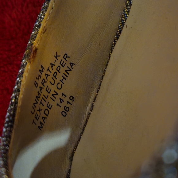 Unisa Sparkling Gold Peep Toe Women's Heels - Size 8.5 - Picture 5 of 7